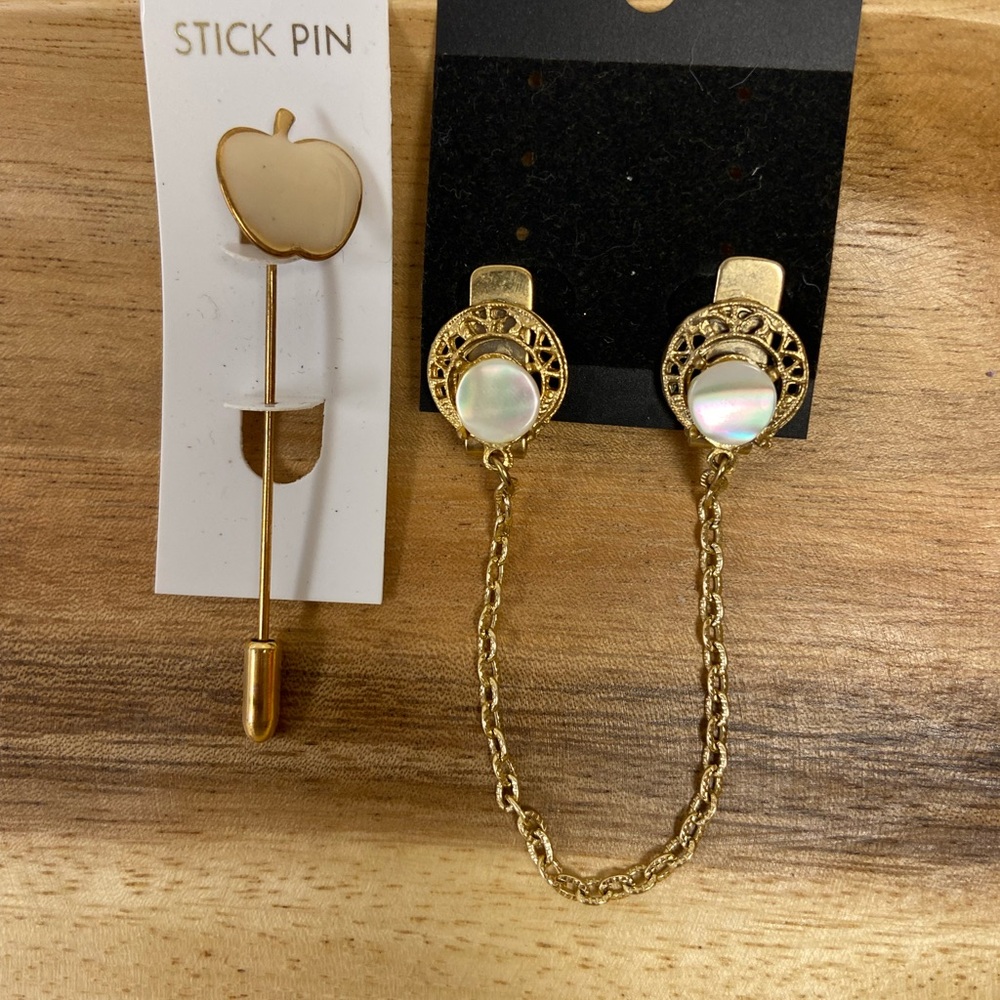 Gold and Pearl Collar Clip with Stick Pin